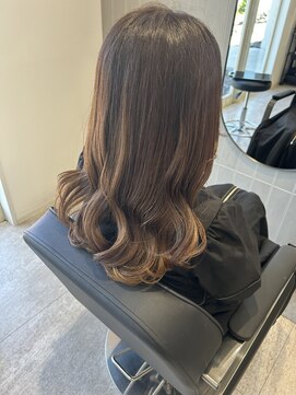 グラムヘアー(GLAM HAIR) ハイライト×アッシュベージュ