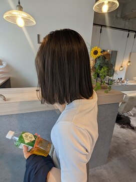 ルーメ(Lume.) 切りっぱなしボブ