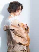 エミュ 表参道 青山(emu)&nbsp;【emu井上信洋】センターパートルーズパーマショート[20代30代]