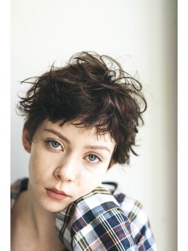 ビビト(bibito) bibito デジタルパーマ イルミナカラーで黒髪小顔ショート