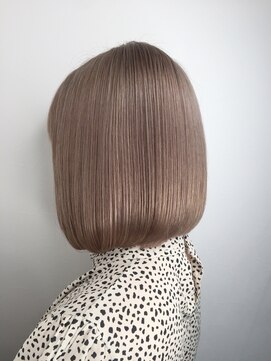 モーション 新宿(motion) スモーキートパーズ