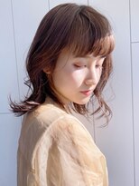ミディアムゆるウェーブ_エアリーミディショートパーマ_8390