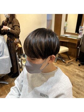 エクリ 麻布十番(equri) ナチュラル前下がりマッシュ