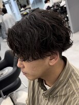 オーバルバイアピッシュ(OVARL by apish) ゆるめ波巻きパーマ