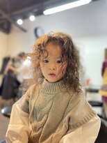 バーニーズ(BARNEYS)&nbsp;キッズ　スパイラルパーマ