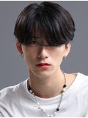 メンズ韓国ヘアカルマパーマセンターパート黒髪ウルフ