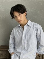 ガビーヘアルーブ(gabi hair LOOB) メンズ波巻きスパイラルパーマショートセンターパートコンマヘア
