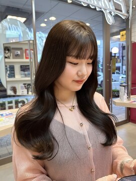 エイトヘアー(8 HAIR) 艶々レイヤーカット