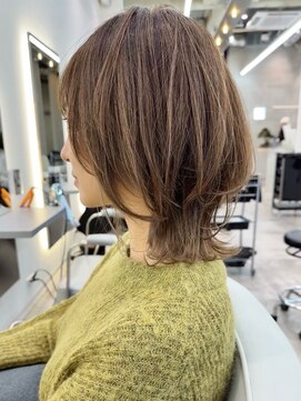 ダブルトーキョー シブヤ(W-TOKYO SHIBUYA) ミディアムウルフ×ハイライト　ウルフウルフカット