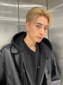 ノラ ウメダ(NORA UMEDA) ブロンドベージュ×コンママッシュ