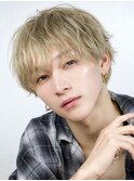 ミルクティーブロンドベージュラウンドマッシュショート