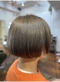 【透明感×美フォルム】シルエット際立つショートボブ
