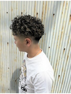 タイドヘアー(tide hair) 極道パーマ×メッシュ