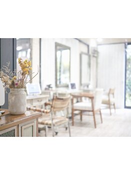 都心の喧騒を忘れさせる、旅に来たかのような心地よさ…*窓から[緑の庭]を臨める"ヒミツにしたい"隠れ家