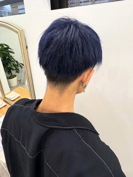 4席のみのプライベート空間であなたの“なりたい”を叶える！ONもOFFもキマるスタイルをご提案します◎