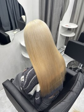 透明感ブロンドベージュ