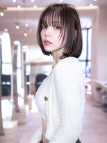 ケアリー プレナ海浜幕張(Carelly) デザインカラー/レイヤーカット/ウェットヘア/オリーブベージュ