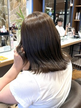 オアシスアヴェダ(OASIS AVEDA) オリーブベージュ