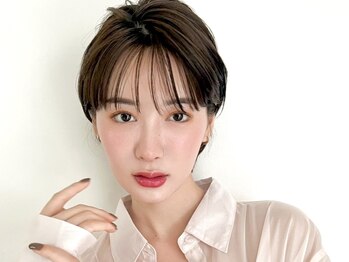 ビーチ(BEACH)の写真/大人可愛いショートヘアは顔まわりに差がつく！小顔似合わせカットで魅力を引き出す☆[青山/外苑前]
