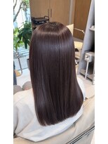 アンバー(amber.)&nbsp;ラベンダーグレージュ×美髪ストレート