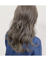 エル(elle.)&nbsp;透明感ヘアー