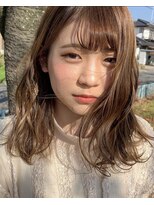 ネイビー グラ ヘアー ストーリー(NAVY gra HAIR STORY) フワッとミディアム×オークルベージュ