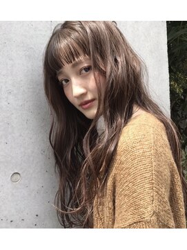 ララ(LaLa) ロングパーマ