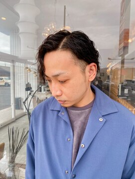 ユラギフロムユイマァル 水島店(YURAGI from YUIMARL) かきあげ無造作スパイラルパーマ