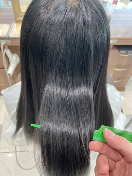 エイト 上野店(EIGHT ueno) サラ艶縮毛矯正