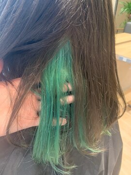 ビアンコ カーロ 二子新地店(Bianco caro) インナーカラー×ビビットカラー