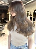 韓国ヘア レイヤーカット 透明感 グレージュ おくれ毛 井坂