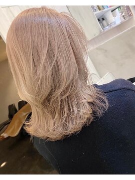 エヌプラス(N+) イメチェンハッシュカットフルバング似合わせレッドブラウン