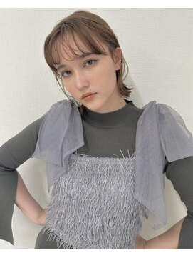 ノルン バイ シェリッシュ(Norn by sheriche) シースルー切りっぱなしボブ