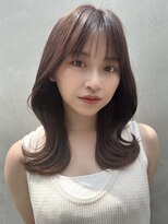 アイヴィー(IVY)&nbsp;シースルーバングくびれレイヤー【肥田亜沙美】