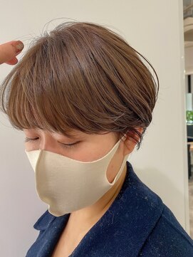 スー(suu) 大人ショートボブ黒髪ショートカットマッシュショート前髪あり