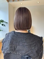 スリー ナカノシマ(three. Nakanoshima) 【three.中之島】ミルクティーベージュ