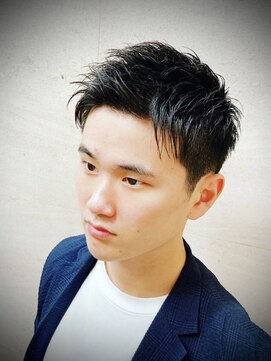 プラウド(PROUD) アップバングショート【ツーブロック刈り上げ黒髪短髪】田町