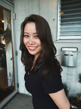 ニードジェリコ(NEED JERICHO) レイヤー顔まわりカット