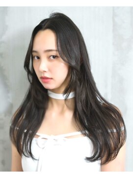 ロンプ(romp) レイヤーカット/モテ髪/くびれカット/艶カラー/前髪似合わせii