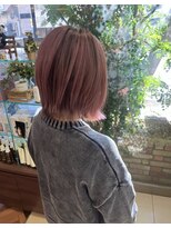 ラ タント(L'attente)&nbsp;ブリーチピンク／切りっぱなしボブ