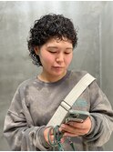 ショートヘアクルクルパーママニッシュベリーショートパーマ