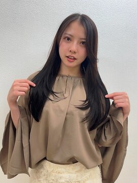 ロングレイヤー/顔まわりカット/透明感ナチュラルブラウン