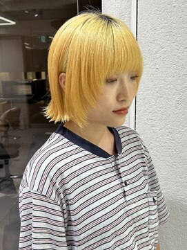 ダブルカラー/ブリーチ/イエローカラー/レイヤーボブ/恵比寿駅