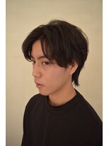 サロンドヒューレー(salon de HYLE)&nbsp;センターパート×ウルフショート