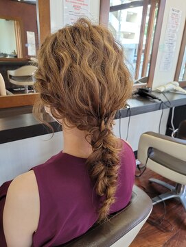 ヘアーメイク ディスプレイ(DISPLAY) 編み下ろし