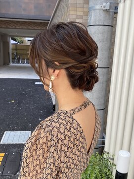 ボン マール ヘアー(Bon Male hair) 【 お呼ばれフェミニンシニヨン 】