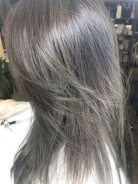 ヘアーデザイン アイリス(hair desigh Airs) 髪質改善白髪ぼかしやわらかオリーブ