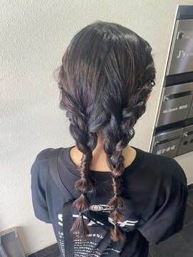 テトラ バイ ネオリーブ 横浜西口店(tetra by neolive) ＊でこぼこローツインアレンジ＊