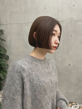 ブリンク(blink) 前上がりのマッシュボブ オリーブグレージュ