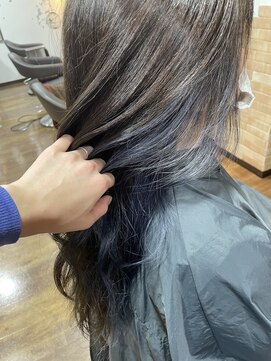 ヘアデザイン ヴォワール(hair & design voir) インナーカラー